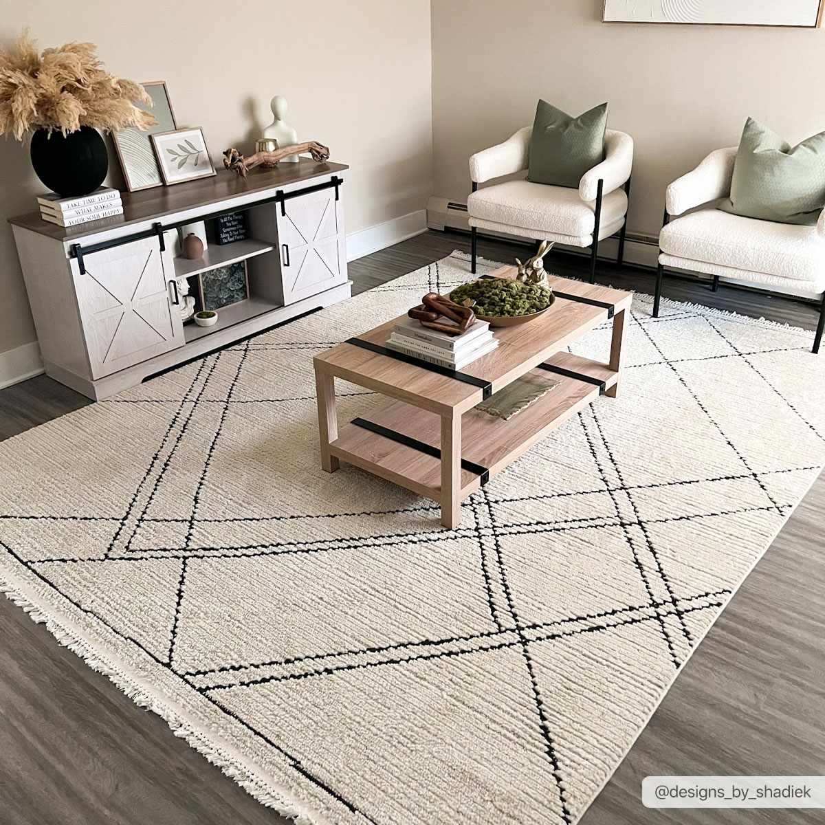 Ausca Area Rug-0